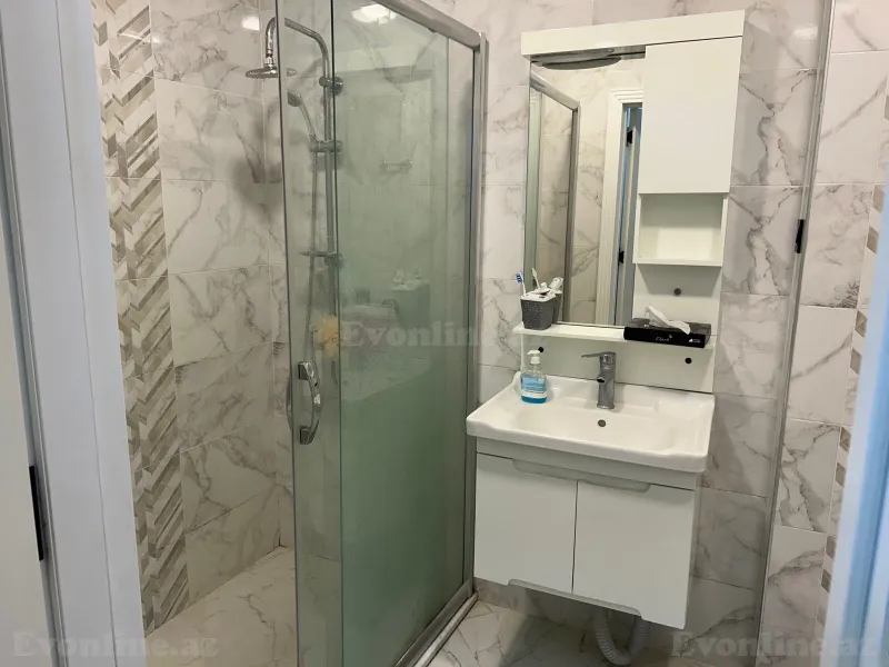 Kirayə verilir 2 otaqlı Mənzil Köhnə tikili 75 m² Yasamal - şəkil 6