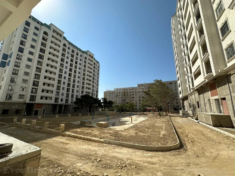 Obyekt 35 m² Xətai r. Satılır