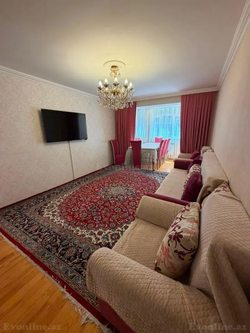 3 otaqlı Mənzil 80 m² Qara Qarayev m. Satılır