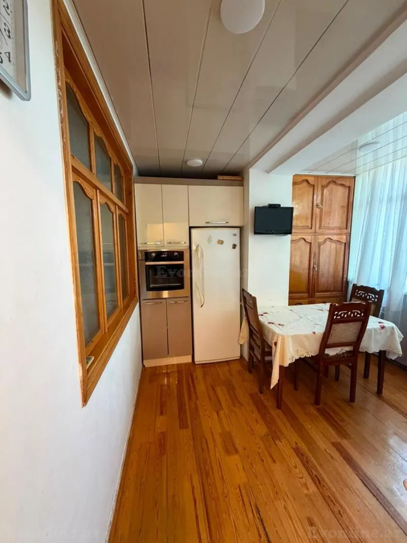 Satılır 3 otaqlı Mənzil Köhnə tikili 80 m² Qara Qarayev m. - şəkil 10