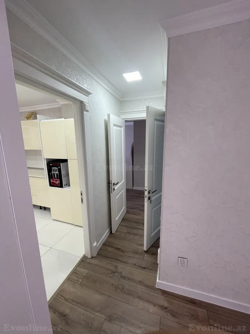 Kirayə verilir 2 otaqlı Mənzil Yeni tikili 70 m² Həzi Aslanov m. - şəkil 6