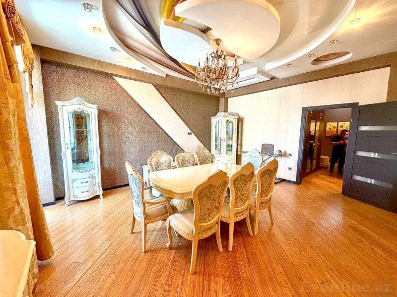 Satılır 4 otaqlı Mənzil Yeni tikili 152 m² İnşaatçılar m. - şəkil 3