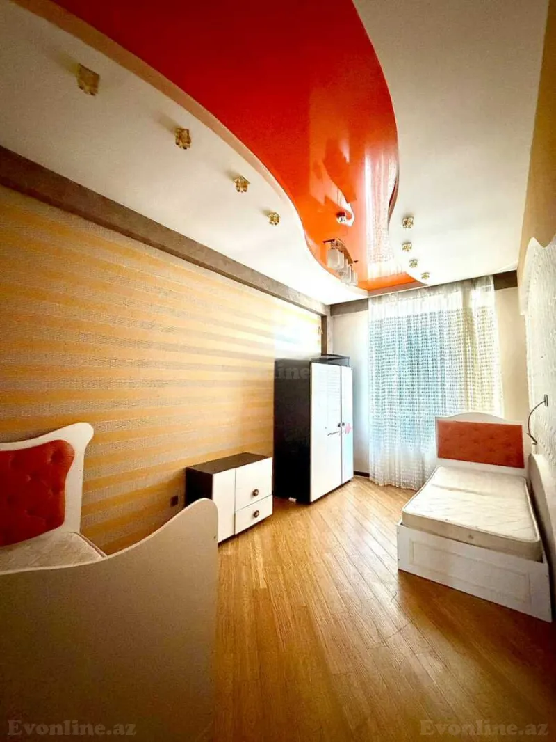 Satılır 4 otaqlı Mənzil Yeni tikili 152 m² İnşaatçılar m. - şəkil 15