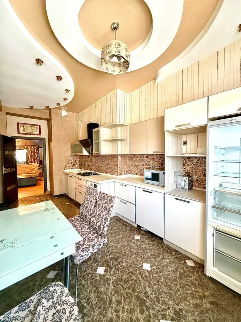 Satılır 4 otaqlı Mənzil Yeni tikili 152 m² İnşaatçılar m. - şəkil 17