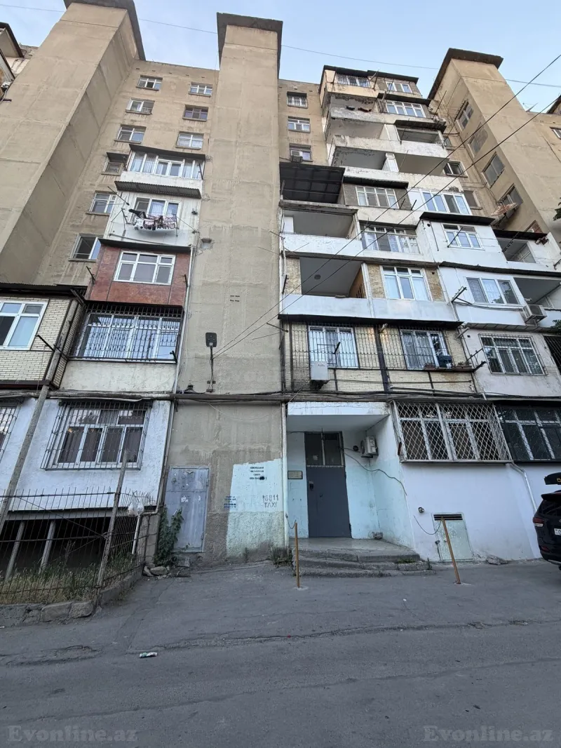 Kirayə verilir 3 otaqlı Mənzil Köhnə tikili 80 m² 20 Yanvar m.