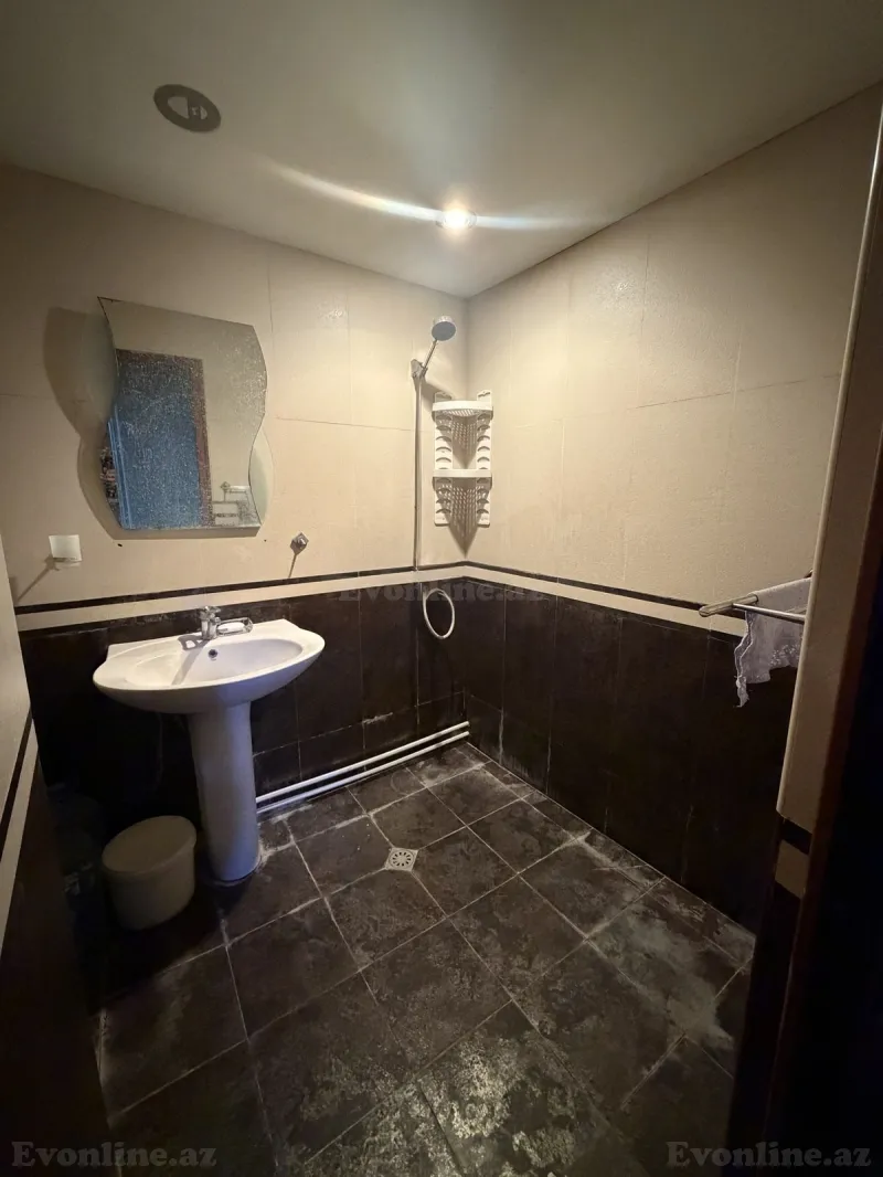 Kirayə verilir 3 otaqlı Mənzil Köhnə tikili 80 m² 20 Yanvar m. - şəkil 17
