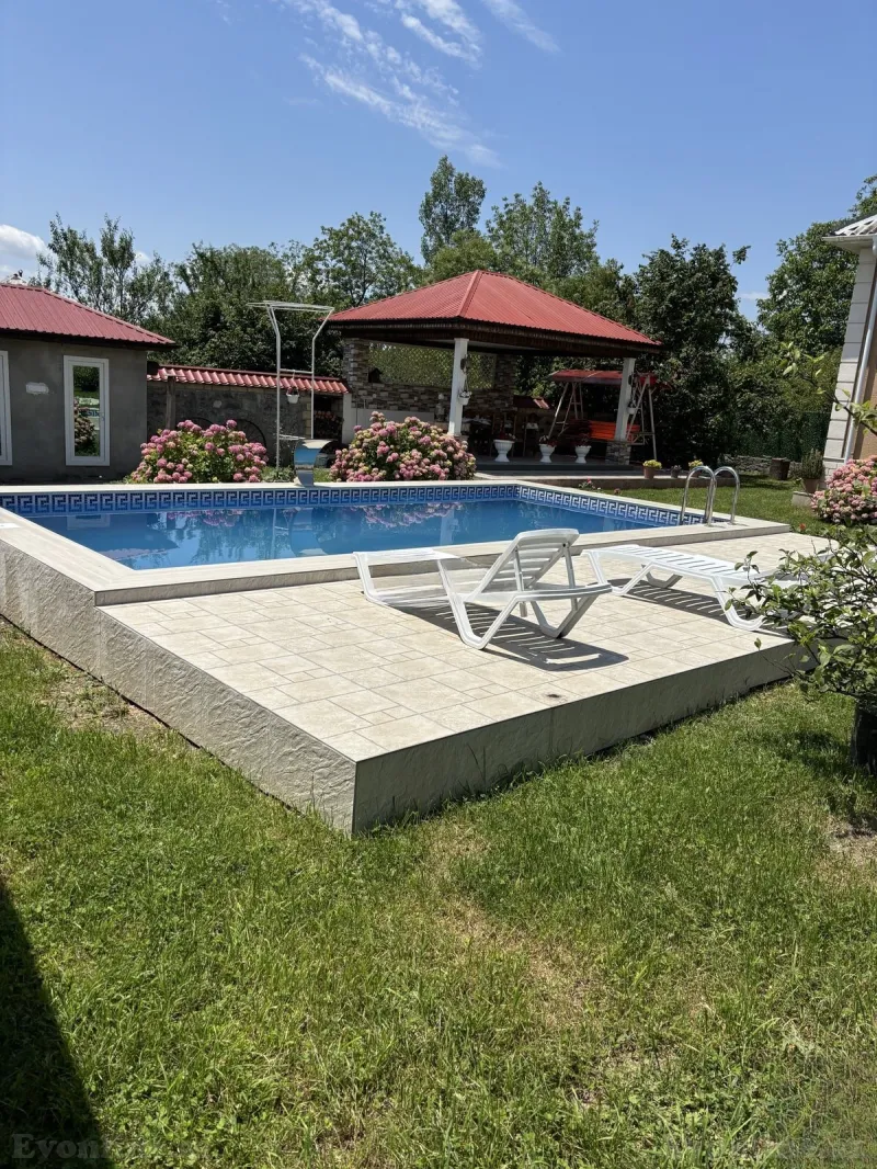 Kirayə verilir 4 otaqlı Həyət evi 100 m² Qəbələ - şəkil 2