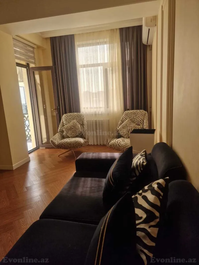 Satılır 3 otaqlı Mənzil Yeni tikili 95 m² Nəsimi r. - şəkil 13