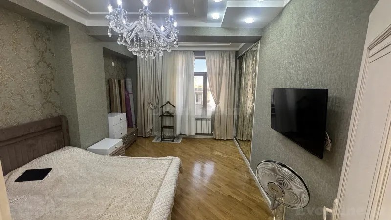 Satılır 3 otaqlı Mənzil Yeni tikili 117 m² Memar Əcəmi m. - şəkil 3