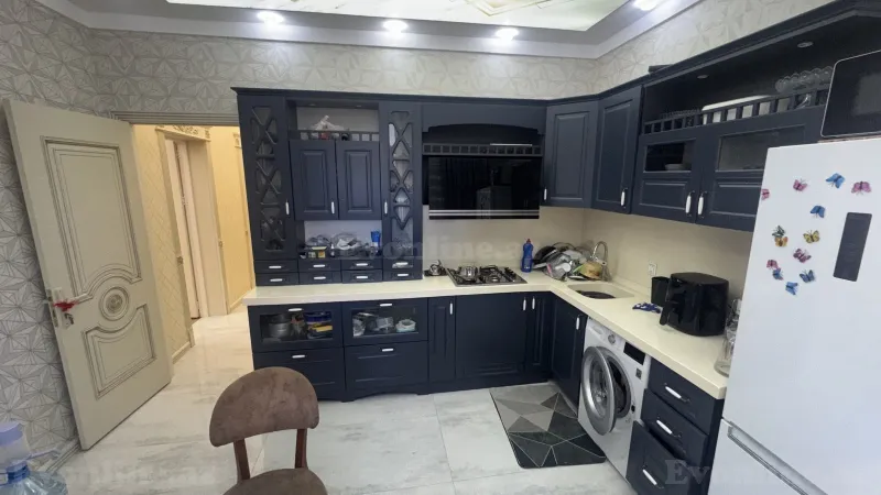 Satılır 3 otaqlı Mənzil Yeni tikili 117 m² Memar Əcəmi m. - şəkil 7