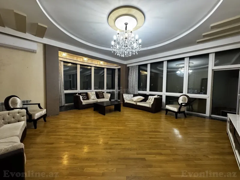 Kirayə verilir 4 otaqlı Mənzil Yeni tikili 235 m² 28 May m. - şəkil 3
