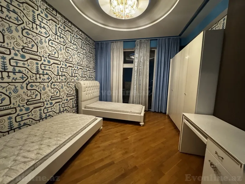 Kirayə verilir 4 otaqlı Mənzil Yeni tikili 235 m² 28 May m. - şəkil 9