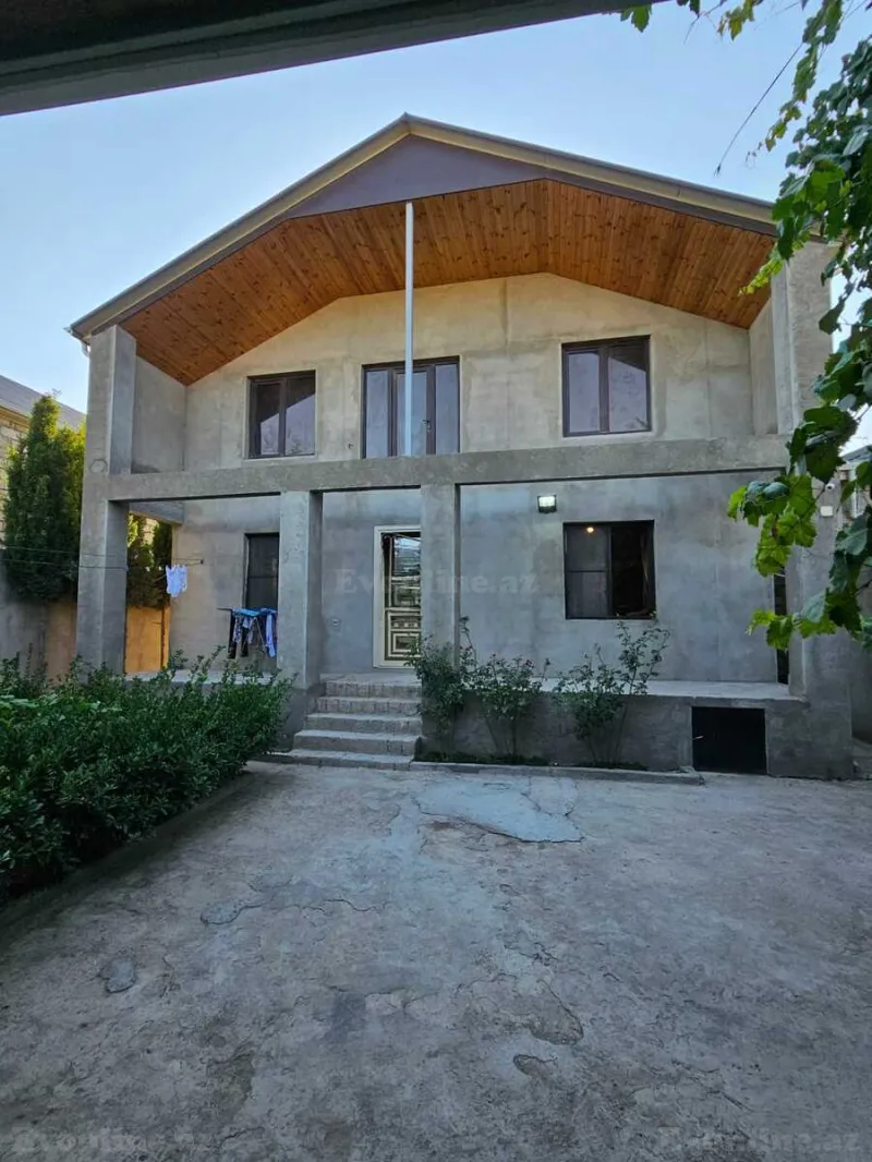 6 otaqlı Həyət evi 200 m² Yeni Ramana Satılır