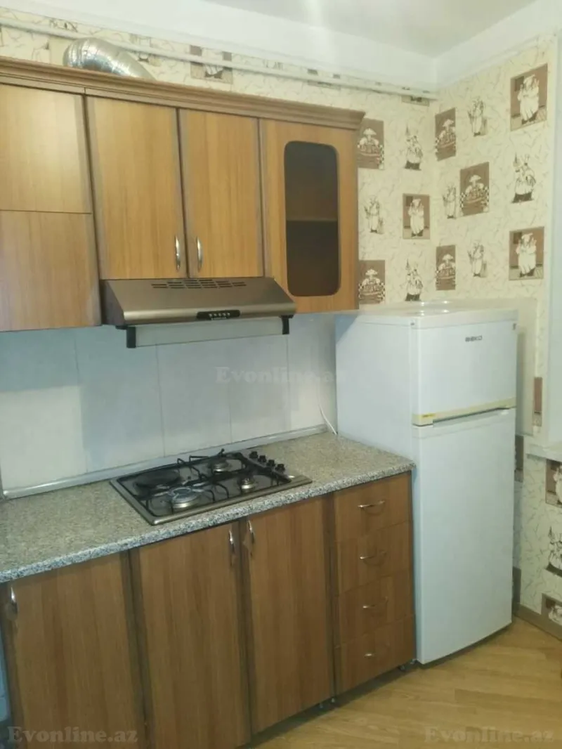 Satılır 2 otaqlı Mənzil Köhnə tikili 65 m² Bakıxanov - şəkil 11