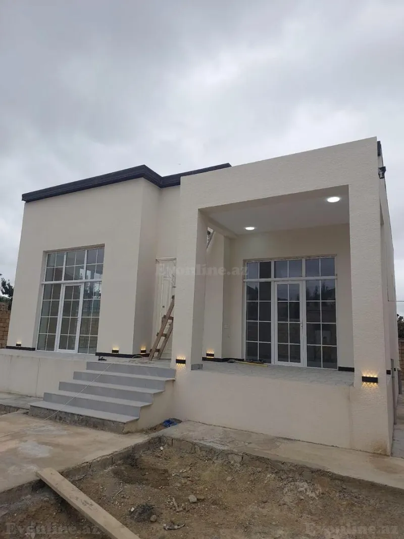 Bakı, Abşeron r., Fatmayıda 3 otaqlı həyət evi satılır