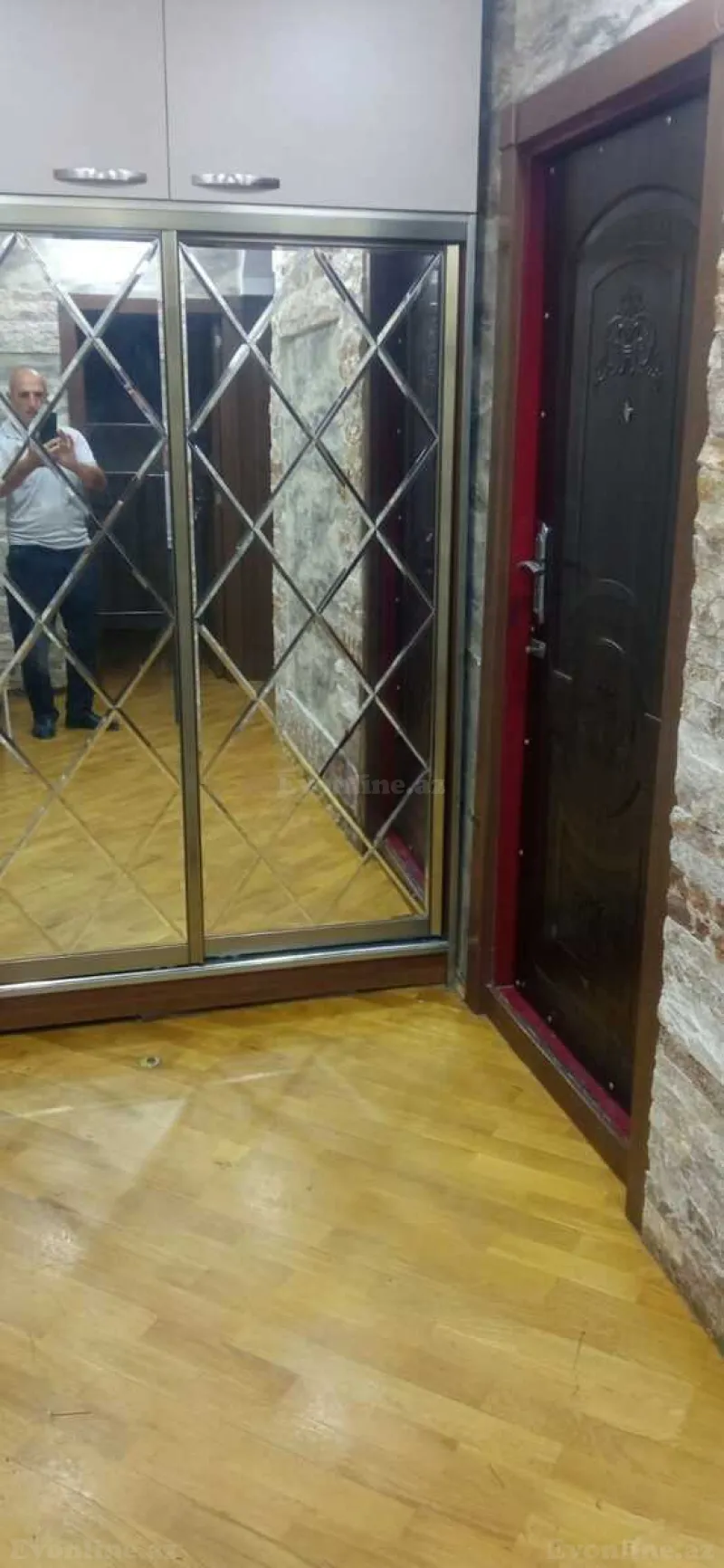Kirayə verilir 3 otaqlı Mənzil Köhnə tikili 60 m² Xırdalan