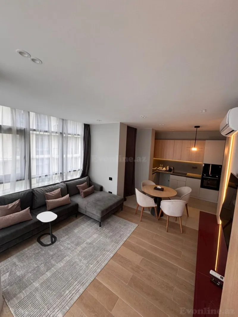 3 otaqlı Mənzil 94 m² Sea Breeze Kirayə verilir