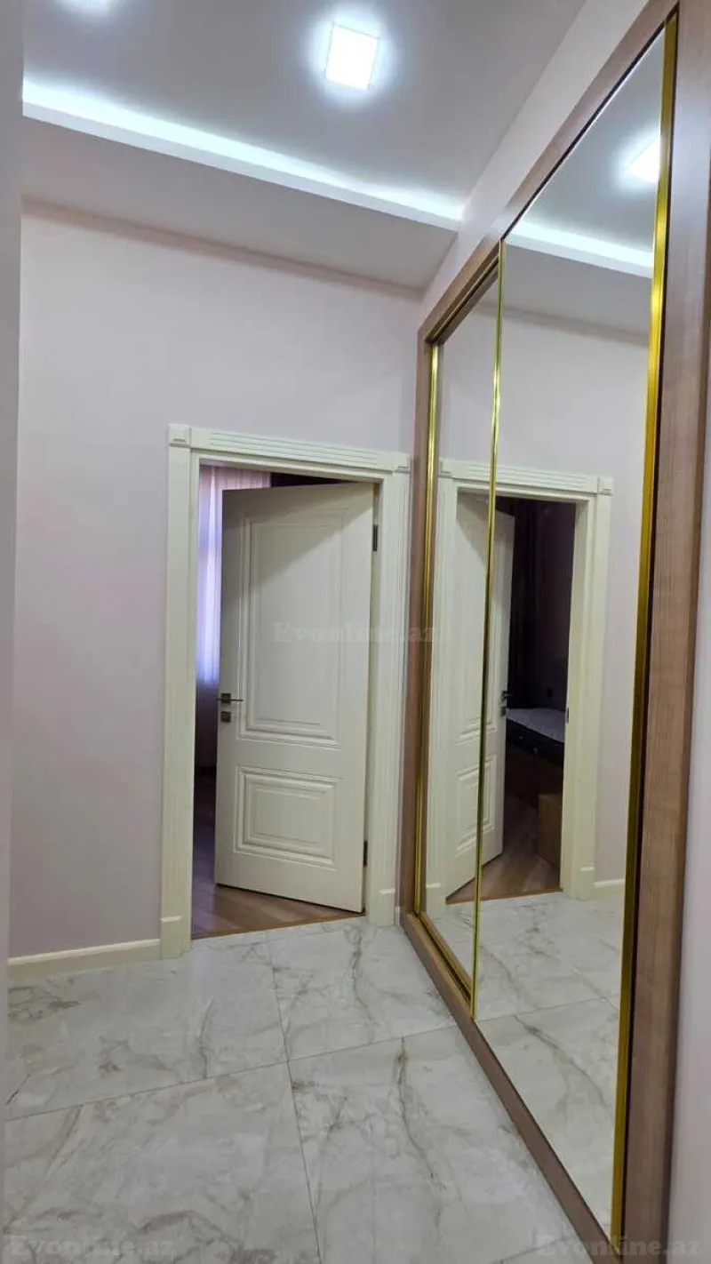 Kirayə verilir 3 otaqlı Mənzil Yeni tikili 70 m² Nərimanov r. - şəkil 15