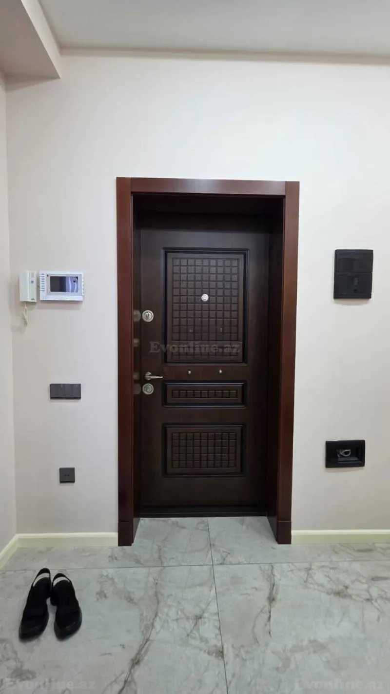Kirayə verilir 3 otaqlı Mənzil Yeni tikili 70 m² Nərimanov r. - şəkil 26