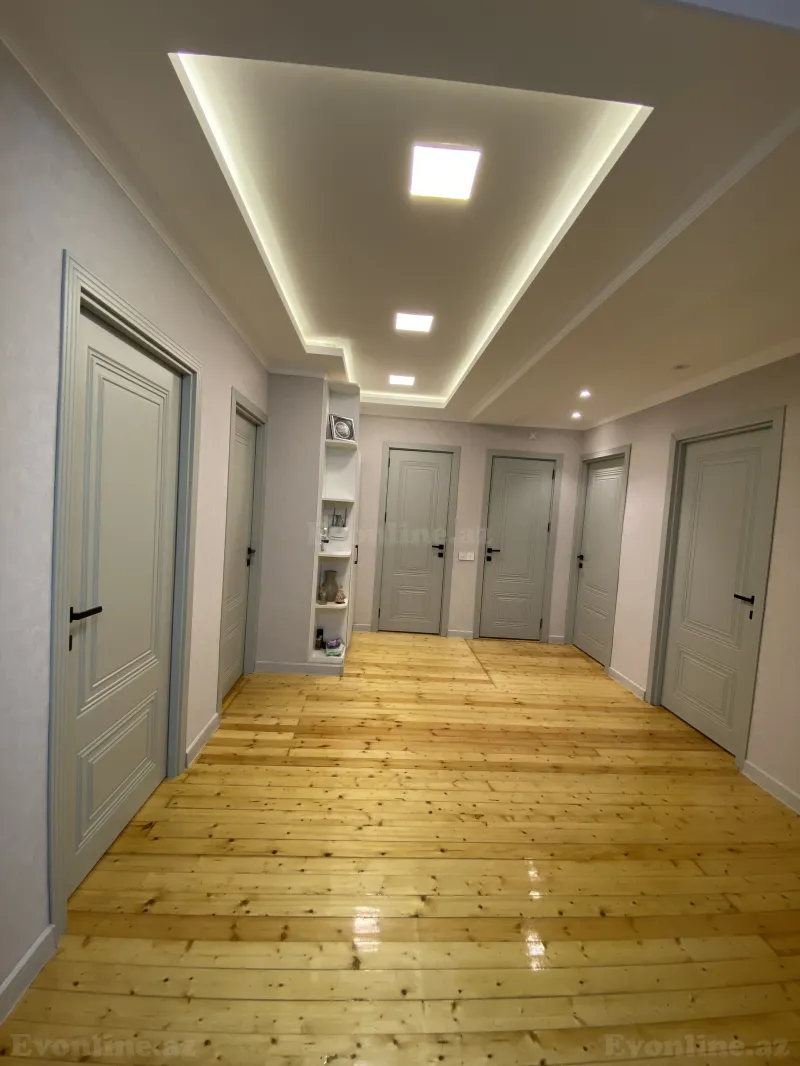 Satılır 4 otaqlı Mənzil Yeni tikili 120 m² Q.Qarayev pr. - şəkil 2