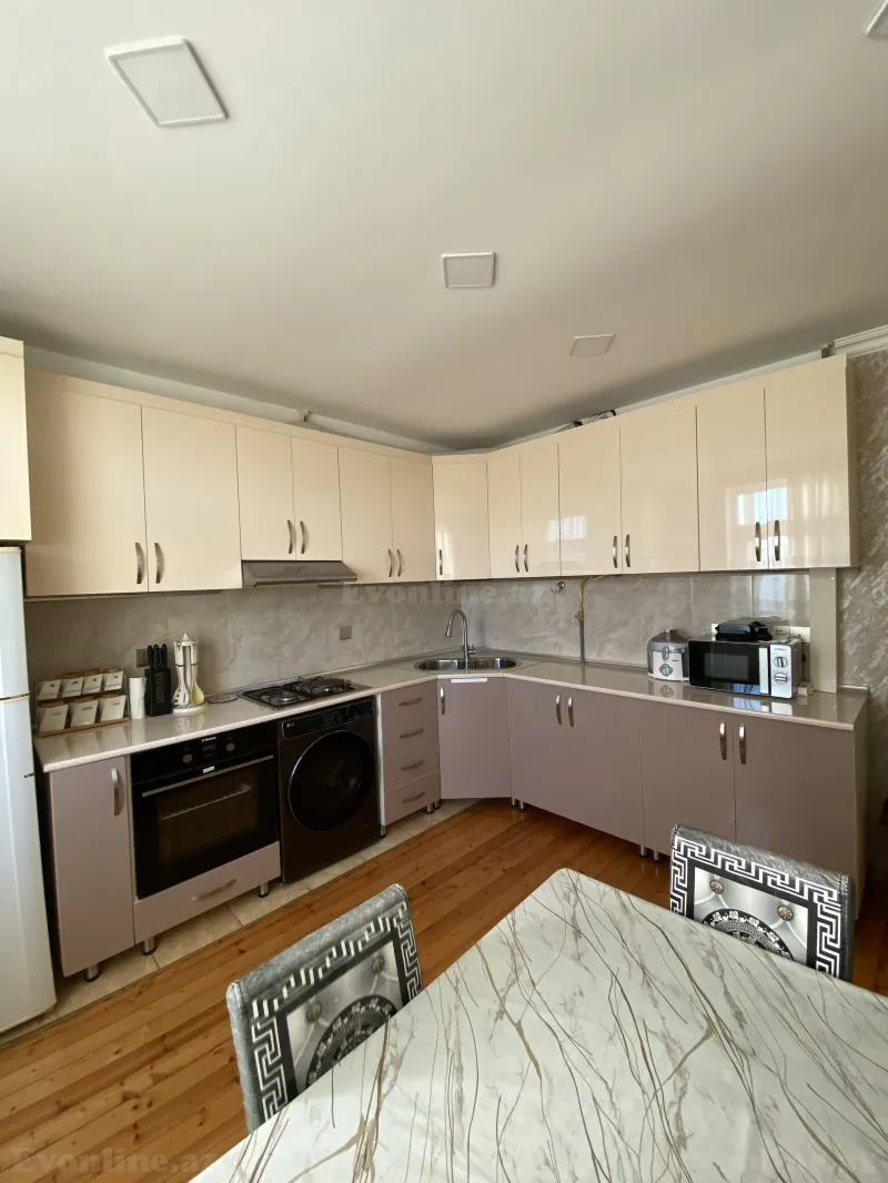 Satılır 4 otaqlı Mənzil Yeni tikili 120 m² Q.Qarayev pr. - şəkil 9