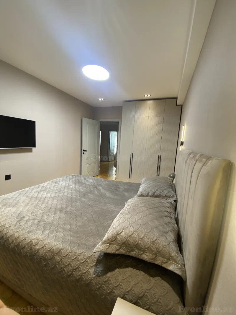 Satılır 4 otaqlı Mənzil Yeni tikili 120 m² Q.Qarayev pr. - şəkil 17