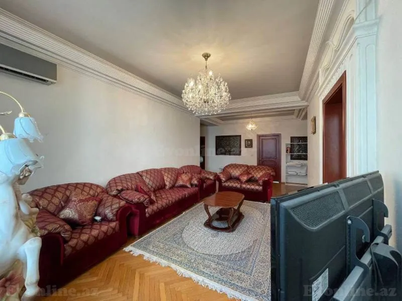4 otaqlı Mənzil 160 m² Nəsimi r. Satılır