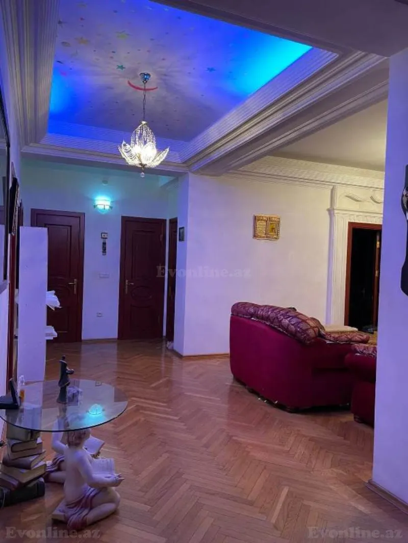 Satılır 4 otaqlı Mənzil Yeni tikili 160 m² Nəsimi r. - şəkil 3