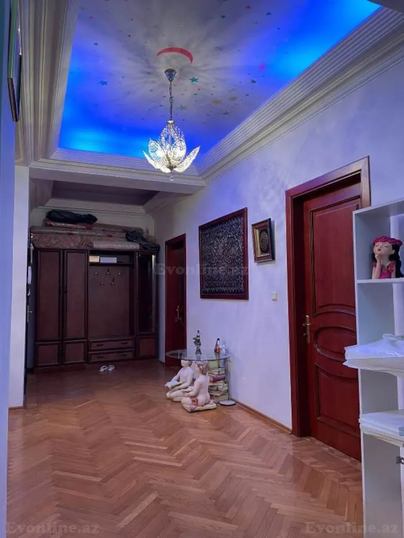 Satılır 4 otaqlı Mənzil Yeni tikili 160 m² Nəsimi r. - şəkil 4