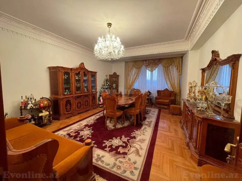 Satılır 4 otaqlı Mənzil Yeni tikili 160 m² Nəsimi r. - şəkil 8