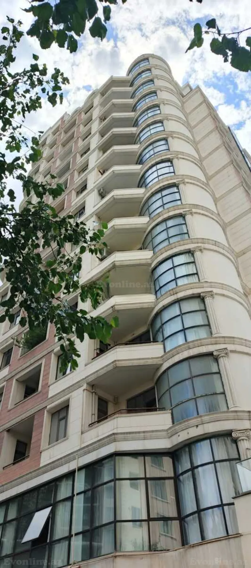 2 otaqlı Mənzil 89 m² Nəriman Nərimanov m. Satılır