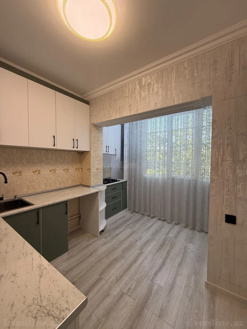 3 otaqlı Mənzil 90 m² Əhmədli Satılır