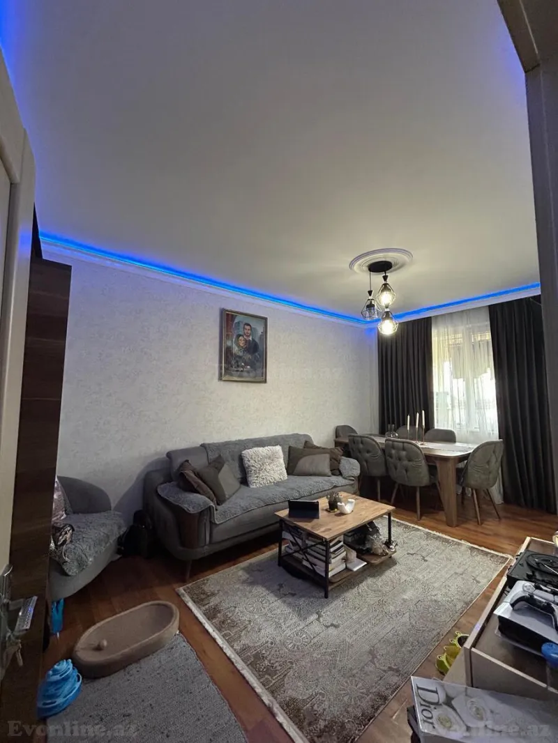 Satılır 2 otaqlı Mənzil Köhnə tikili 58 m² Memar Əcəmi m. - şəkil 2