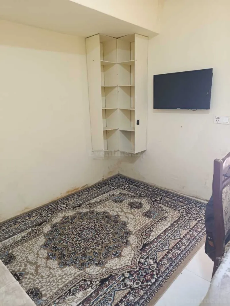 Kirayə verilir 1 otaqlı Həyət evi 25 m² Səbail r. - şəkil 6