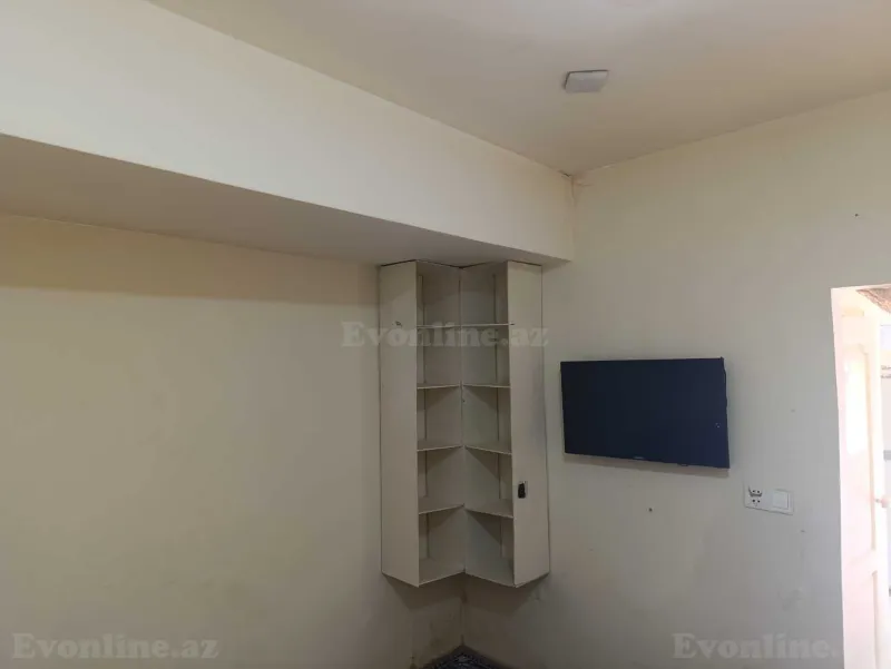 Kirayə verilir 1 otaqlı Həyət evi 25 m² Səbail r. - şəkil 8