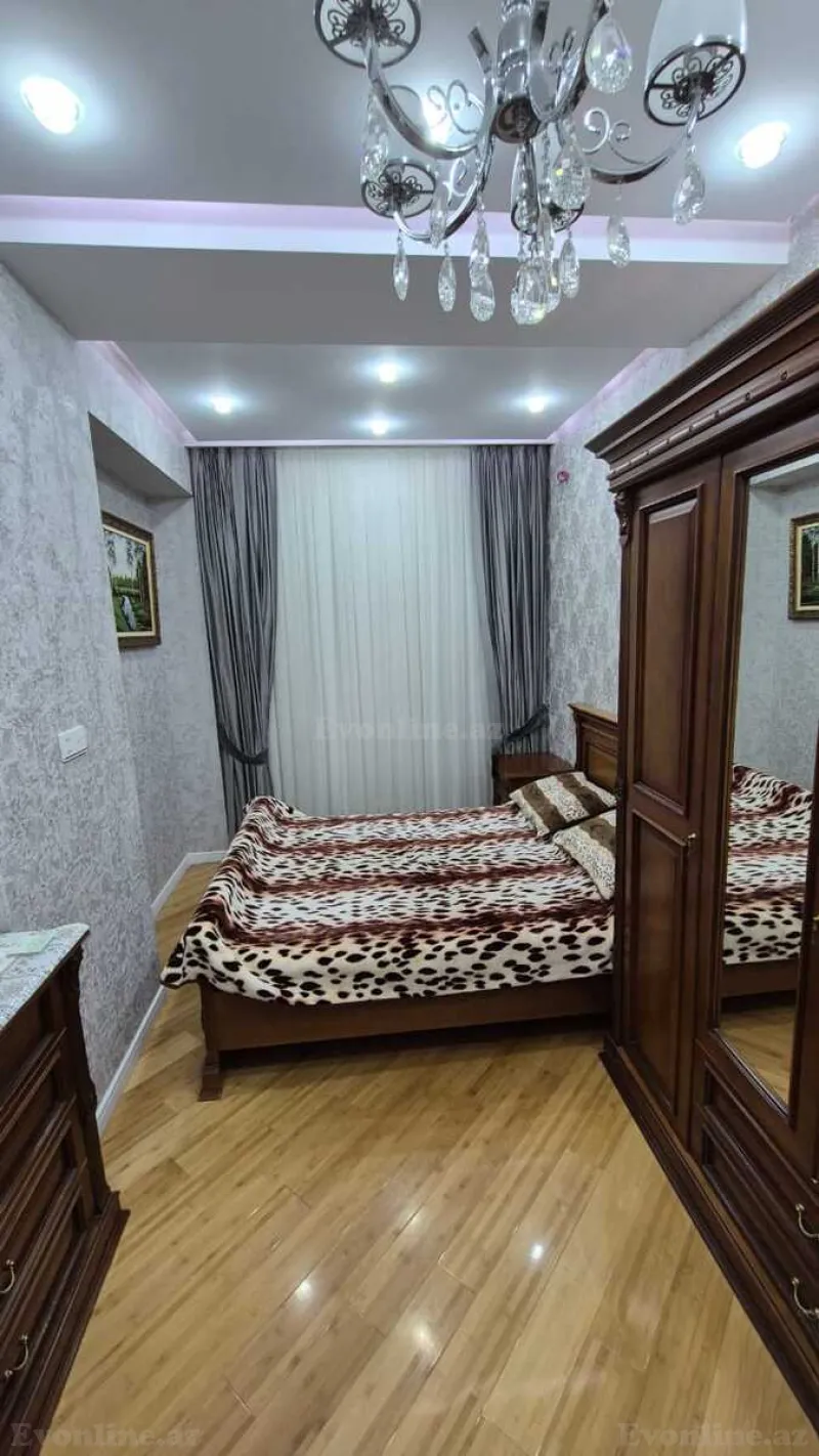 Satılır 3 otaqlı Mənzil Yeni tikili 82 m² Memar Əcəmi m. - şəkil 10