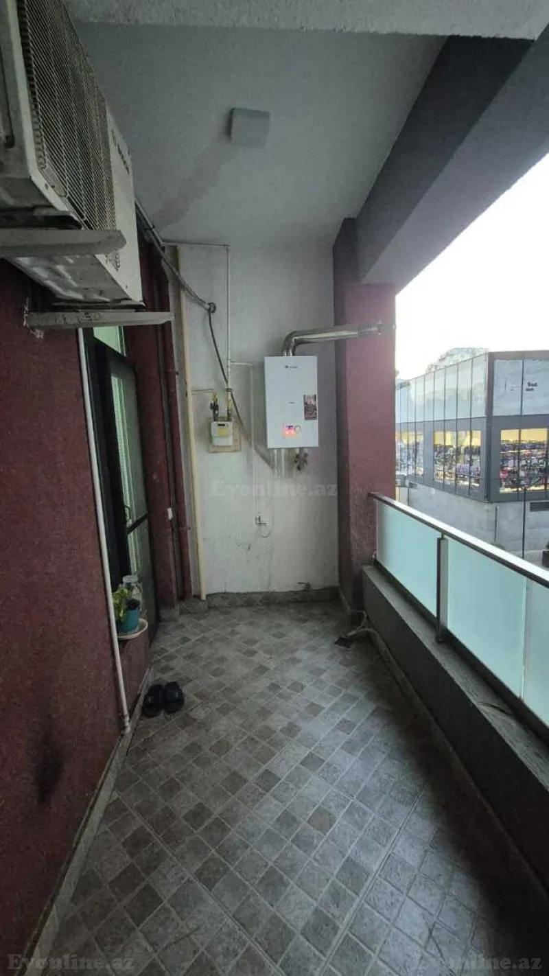 Satılır 3 otaqlı Mənzil Yeni tikili 82 m² Memar Əcəmi m. - şəkil 16