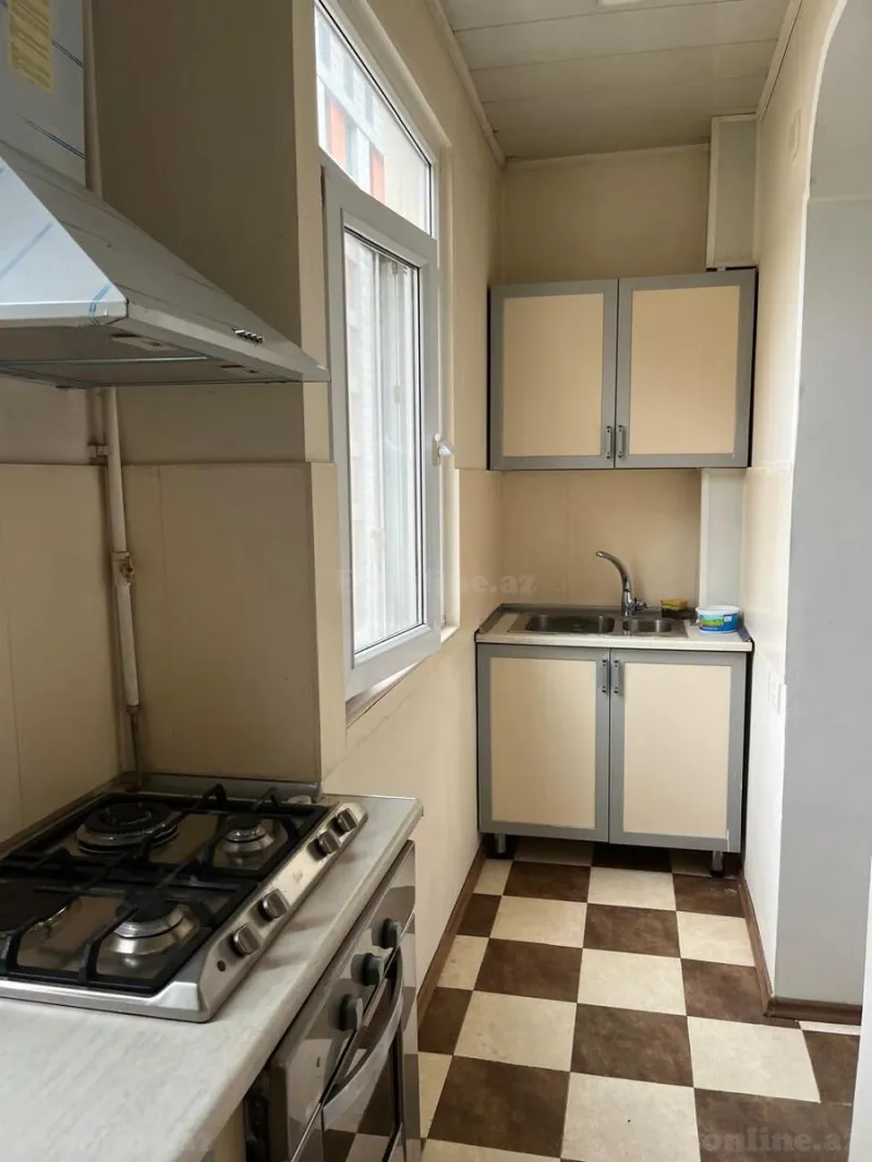 Satılır 3 otaqlı Mənzil Köhnə tikili 105 m² Nizami m. - şəkil 8