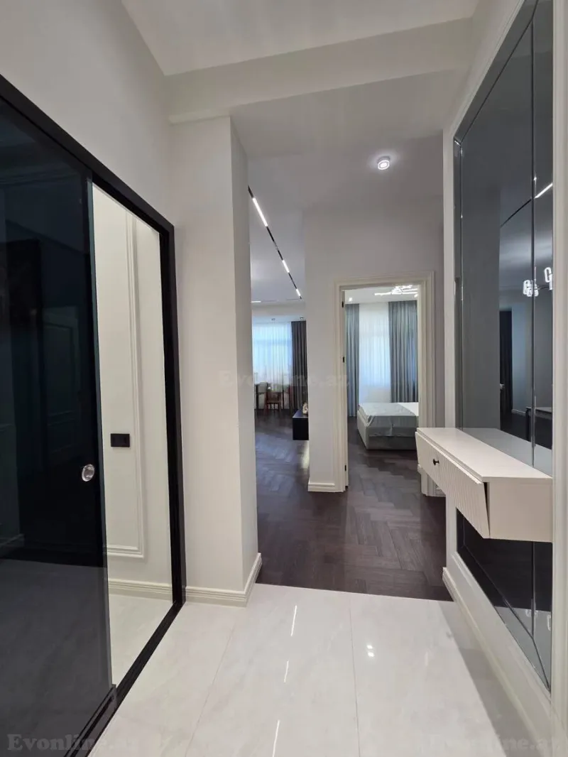 Satılır 2 otaqlı Mənzil Yeni tikili 68 m² Elmlər Akademiyası m. - şəkil 6
