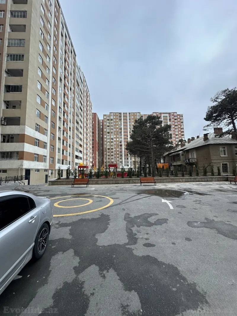 3 otaqlı Mənzil 82 m² Qara Qarayev m. Kirayə verilir