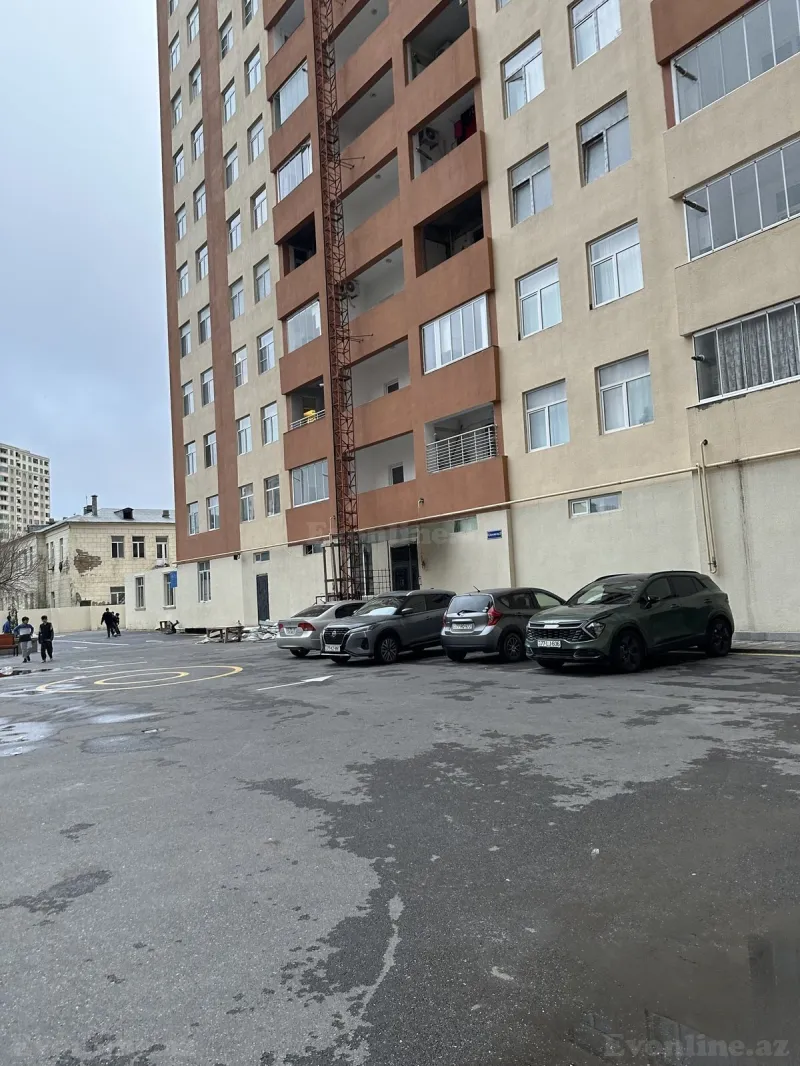 Kirayə verilir 3 otaqlı Mənzil Yeni tikili 82 m² Qara Qarayev m. - şəkil 3
