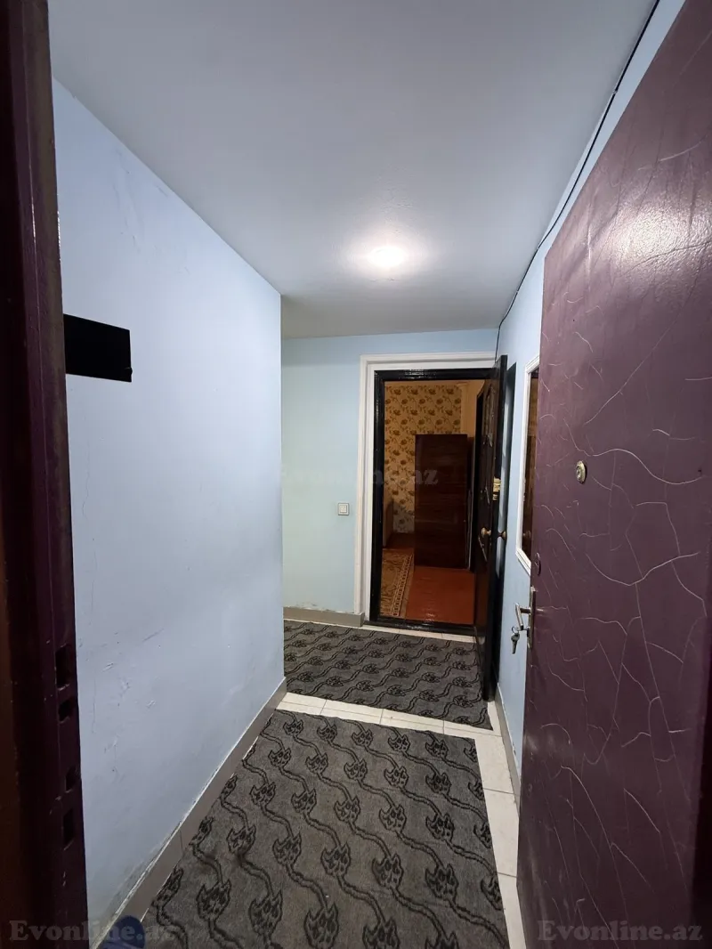 Satılır 2 otaqlı Mənzil Köhnə tikili 45 m² Binə - şəkil 2