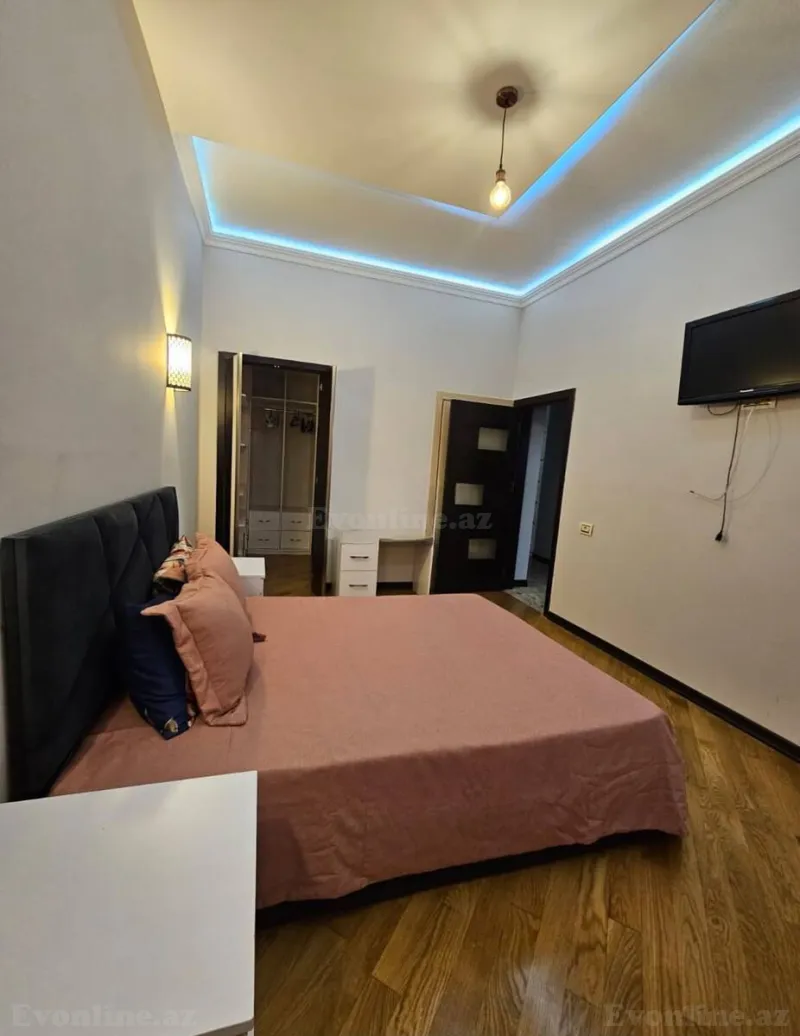 Satılır 3 otaqlı Mənzil Yeni tikili 178 m² Nizami m. - şəkil 3