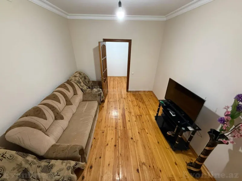 Satılır 3 otaqlı Mənzil Köhnə tikili 80 m² Həzi Aslanov m. - şəkil 2
