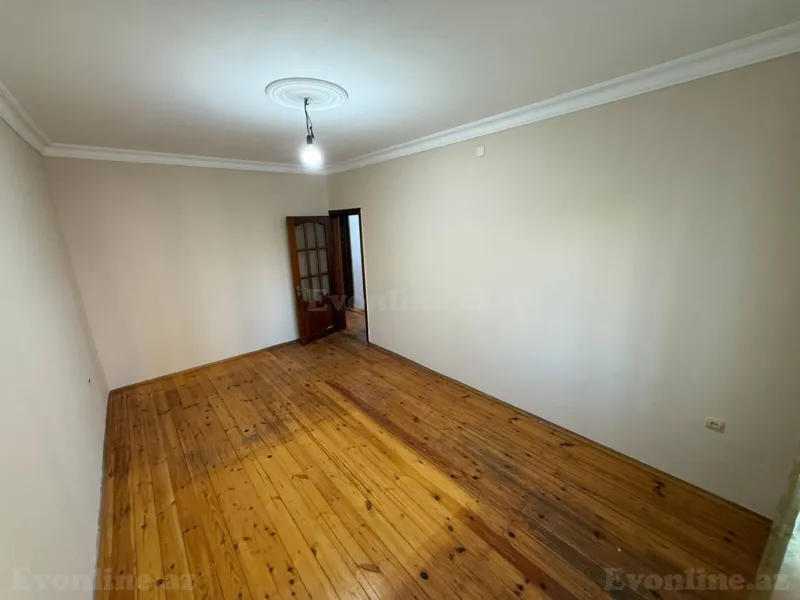 Satılır 3 otaqlı Mənzil Köhnə tikili 80 m² Həzi Aslanov m. - şəkil 8