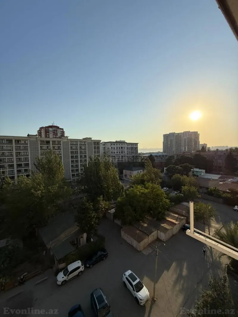 Satılır 3 otaqlı Mənzil Köhnə tikili 80 m² Həzi Aslanov m. - şəkil 16