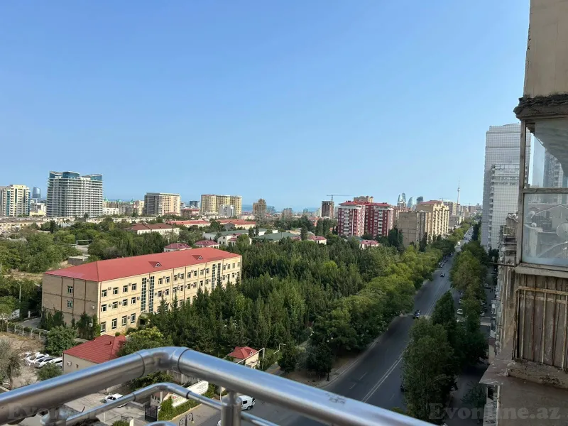 Kirayə verilir 2 otaqlı Mənzil Köhnə tikili 75 m² Yasamal r. - şəkil 3