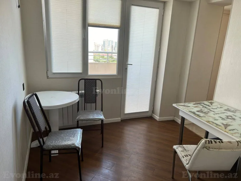 Kirayə verilir 2 otaqlı Mənzil Köhnə tikili 75 m² Yasamal r. - şəkil 7