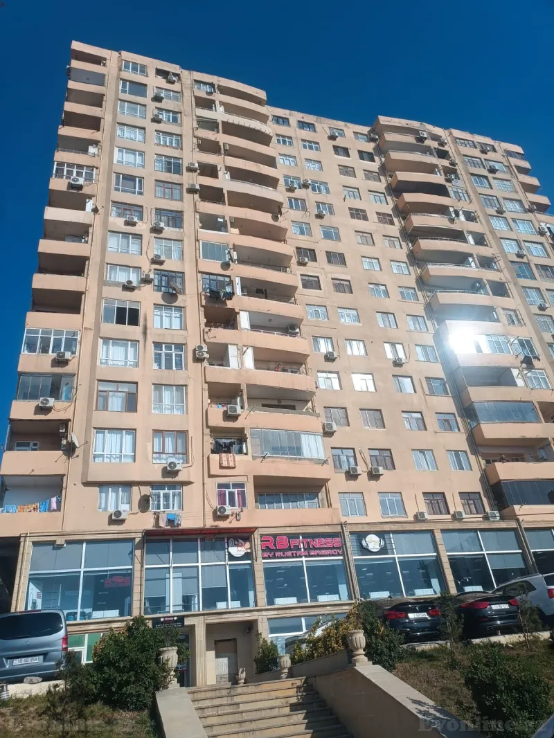 2 otaqlı Mənzil 80 m² Gəncə pr. Satılır
