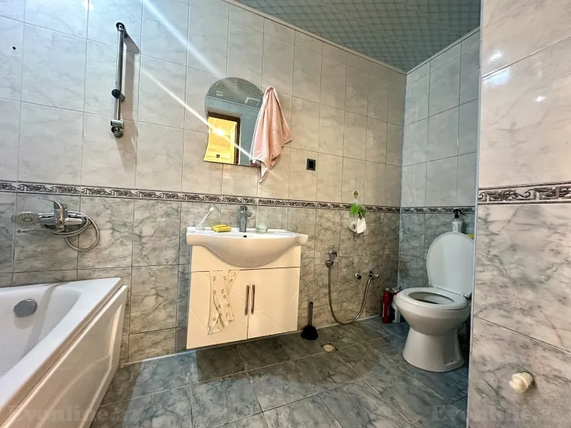 Satılır 2 otaqlı Mənzil Yeni tikili 92 m² Neftçilər m. - şəkil 8